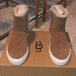 Ugg Priya Plush Sneaker Boot
